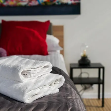 Apartamento Ziebicka 2 *